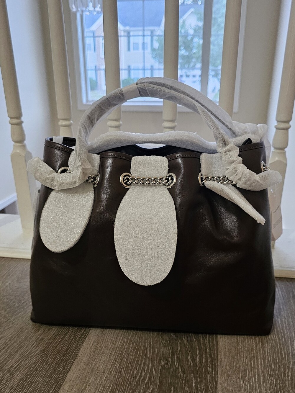 Coach Evelyn Leather Shoulder Bag in Dark Brown with Chain Strap - Picture 5 of 6